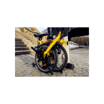 Brompton C Line Urban 2 Speed - Bumblebee Yellow